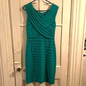 Teal dress that fits like a glove!